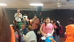 2014-12-20 - Bus Christmas Party (22)
